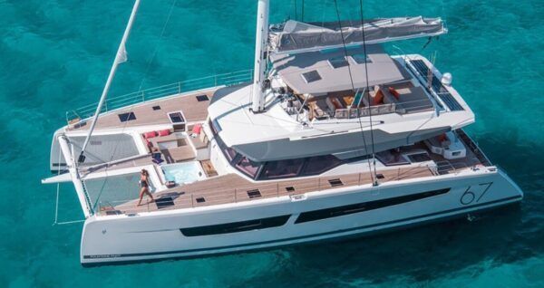navegar en catamarán